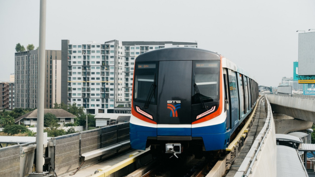 タイの交通手段である電車