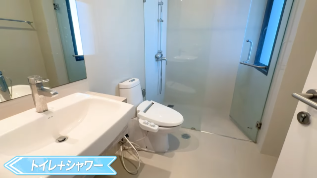 【Baan Thippayadej】トイレとシャワー