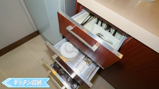 【Grand Mercure Bangkok Asoke Residence】キッチン収納