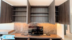 【NS Residence Sukhumvit49】テレビ台の収納