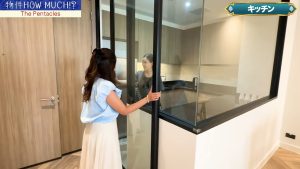 【The Pentacles】キッチンの扉