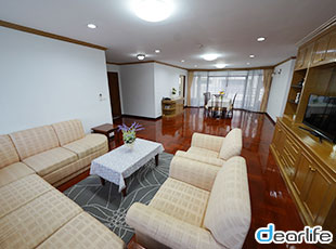Baan Arthit（バーン アーティット） 3ベッドルーム 236㎡ 画像1