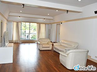 KC Court（ケーシー コート） 2ベッドルーム 220㎡ 画像1