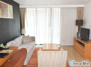 Oakwood Residence Sukhumvit 24（オークウッド レジデンス スクンビット 24） 1ベッドルーム 53〜60㎡ 画像1