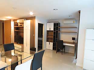 Zenith Place Sukhumvit 42（ゼニス プレイス スクンビット 42） 2ベッドルーム 51〜65㎡ 画像1